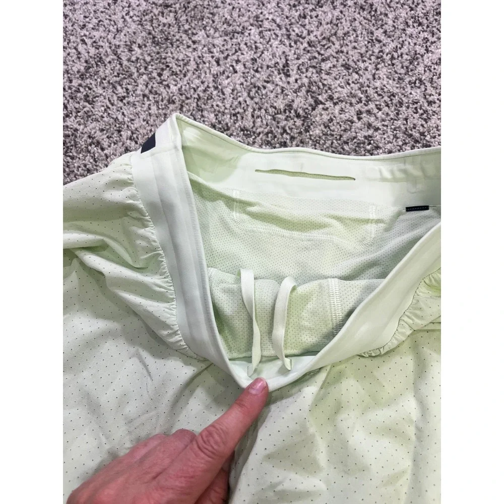 Lululemon Fast and Free High-Rise Short Women's Medium Lemongrass 6
